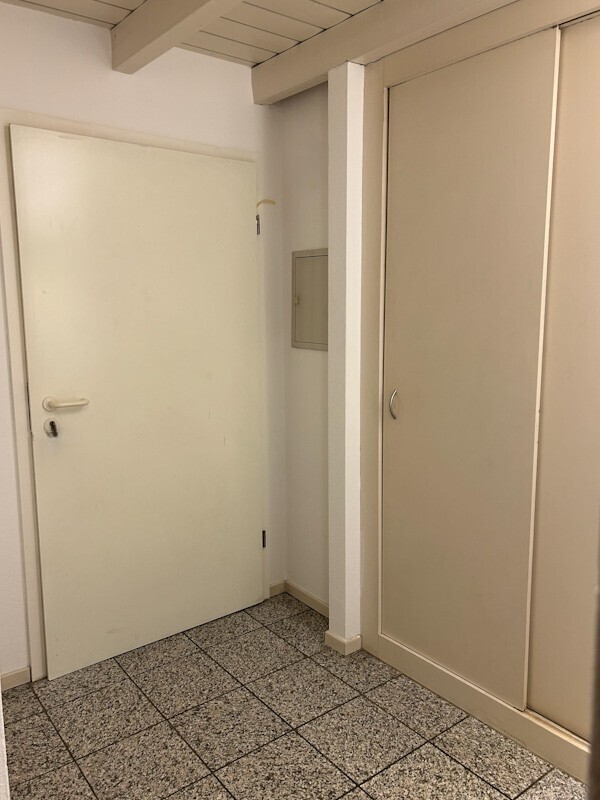 Super Kapitalanlage in Mainz-Altstadt: MFH mit 4 Wohneinheiten, 1 Laden und 5 Stellplätzen – Schönbornstrasse 0, 55116 Mainz, 55116 Mainz – Vorschaubild 32