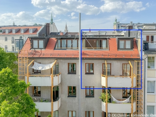 Nähe Viktualienmarkt! 2 Zi.-Maisonettewohnung mit Balkon und Dachterrasse in bester Innenstadtlage