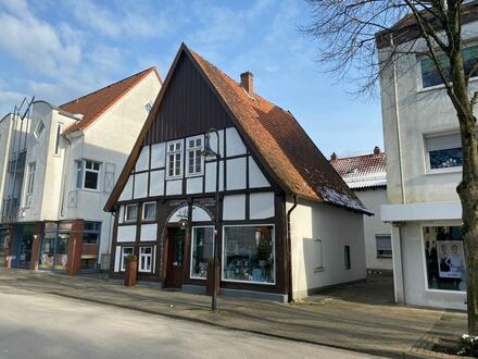 Wohnhaus plus Geschäftshaus in Horn - Bad Meinberg