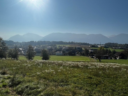 WOHNTRÄUME! 6 sonnig und ruhig gelegene Bauparzellen auf leichtem Südhang im schönen Köttmannsdorf