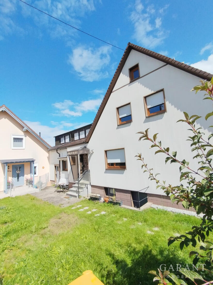 Charmante Doppelhaushälfte mit Garten, Werkstatt & Garage in Augsburg-Göggingen – 86199 Augsburg, 86199 Augsburg – Vorschaubild 2