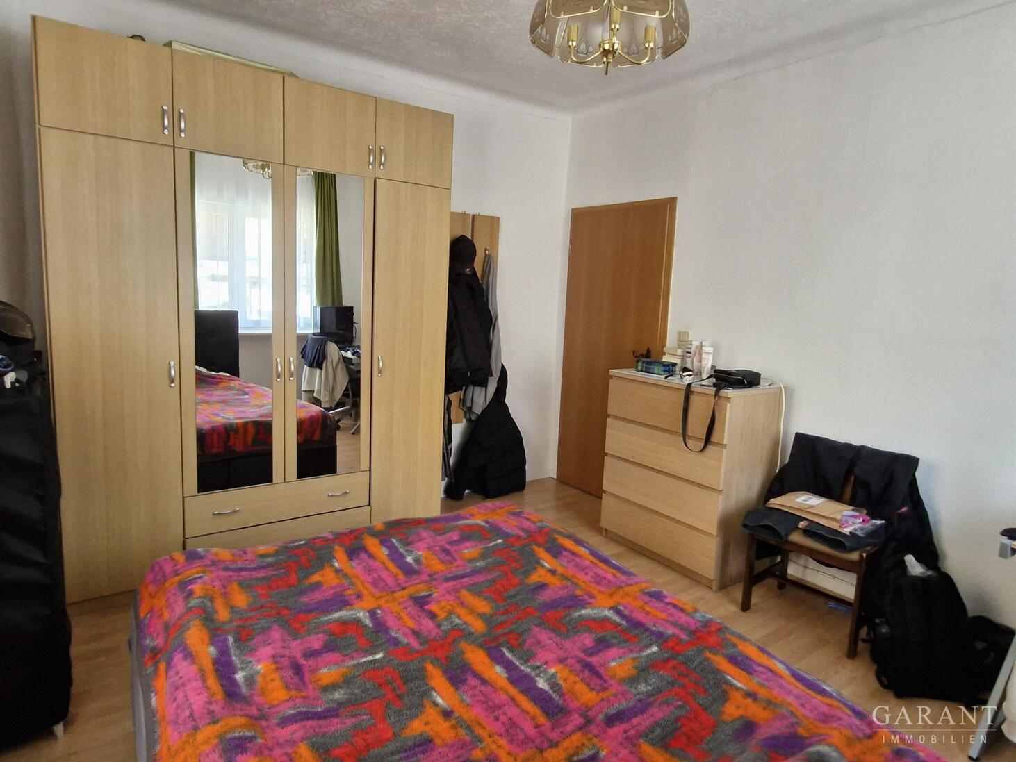 Stadtnah & zukunftssicher: Dreifamilienhaus in gefragter Lage! – 73033 Göppingen, 73033 Göppingen – Vorschaubild 2