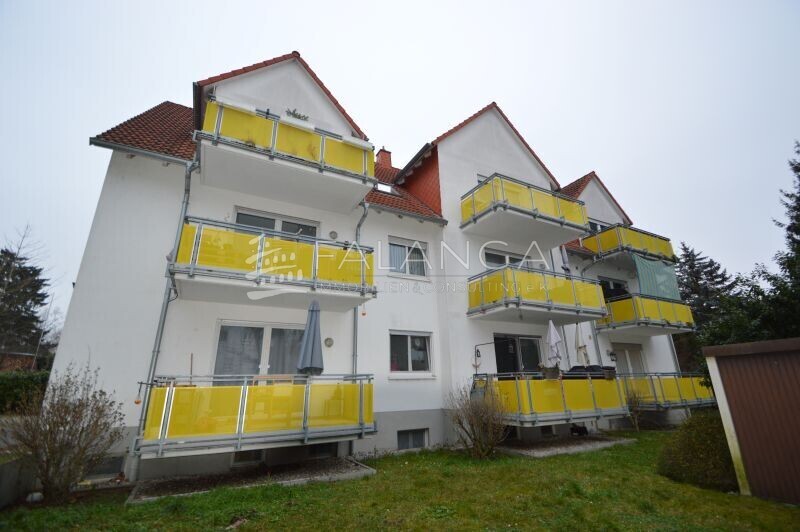 FALANGA IMMOBILIEN - Gemütliche 3-Zimmer Etagenwohnung direkt an den Weinbergen in Mainz-Kostheim! – Hochheimer Straße 184, 55246 Wiesbaden, 55246 Wiesbaden – Vorschaubild 2