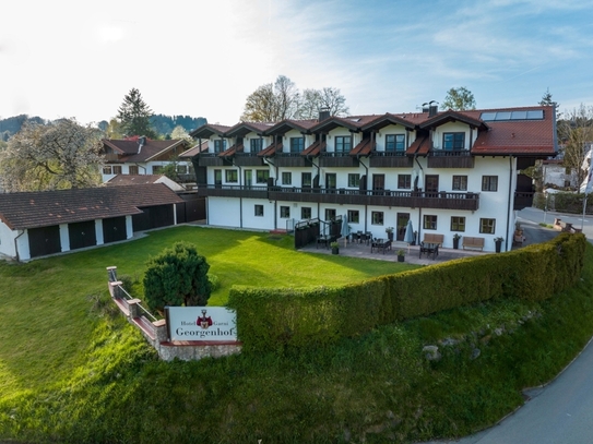 "Schmankerl"- Hotel mit traumhaftem Bergpanoramablick in idyllischer Lage