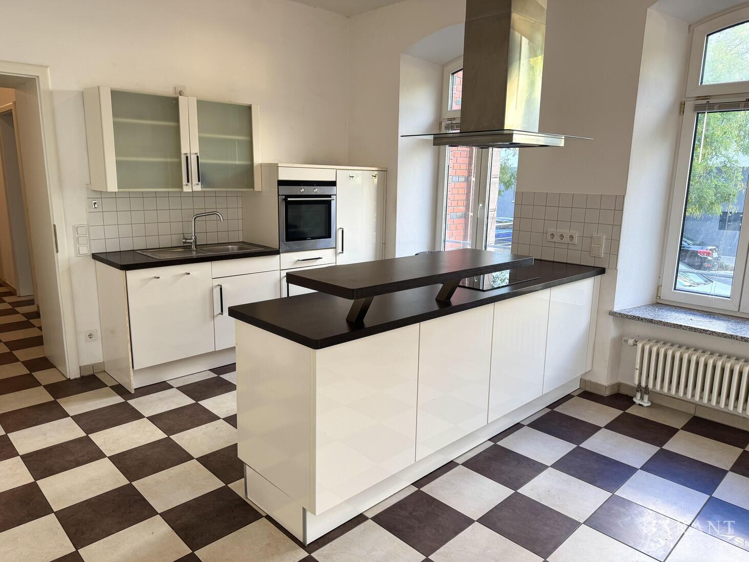 Property thumbnail 8