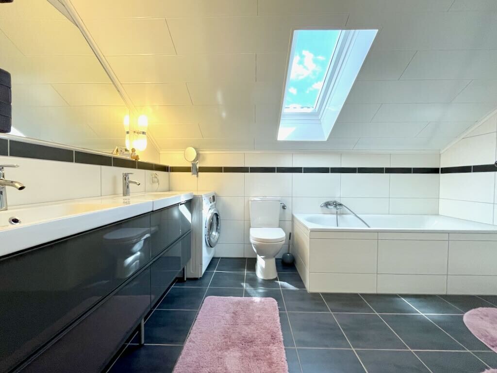 Property thumbnail 23