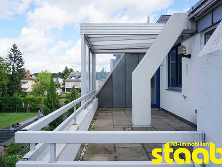 *** IN VORBEREITUNG *** RENOVIERTES PENTHOUSE AM FUßE DES GODELSBERG