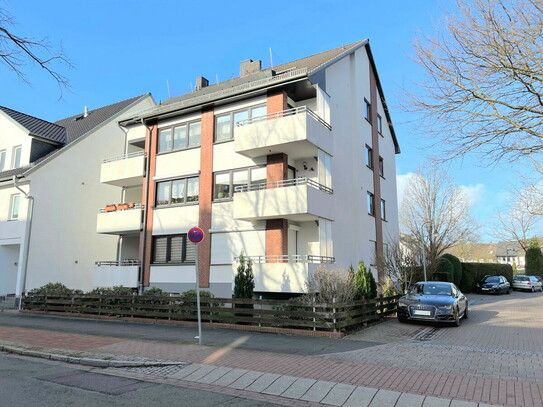 PURNHAGEN-IMMOBILIEN - Aumund - gut aufgeteilte 3-Zimmer-Eigentumswohnung mit Balkon und Garage