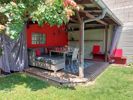 *** 2-3 Familienhaus + ausbaubare Scheune + in guter Lage ***