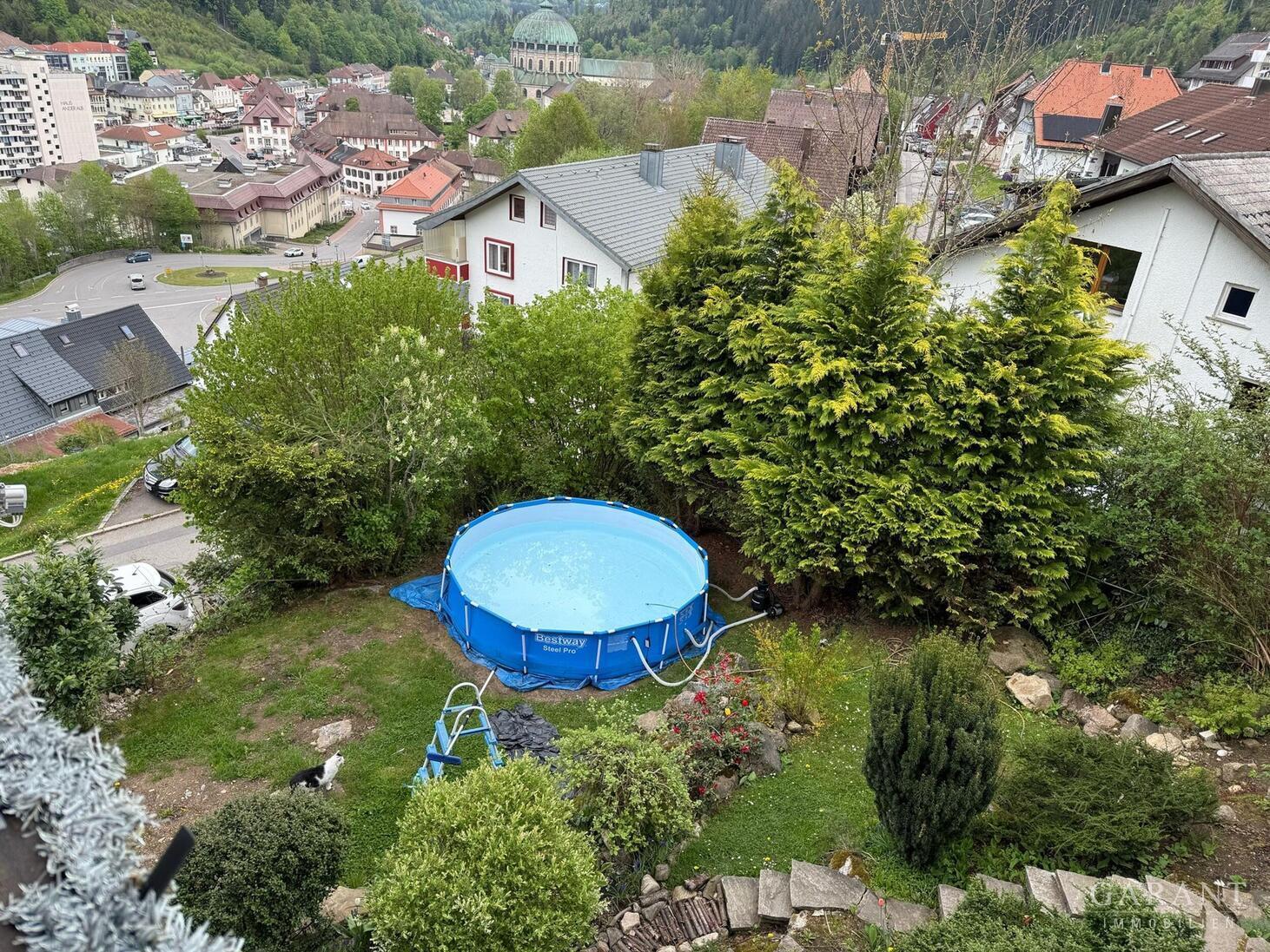 Naturnahes Mehrfamilienhaus mit drei Wohneinheiten und großem Garten in schöner Aussichtslage – 79837 St. Blasien, 79837 St. Blasien – Vorschaubild 18