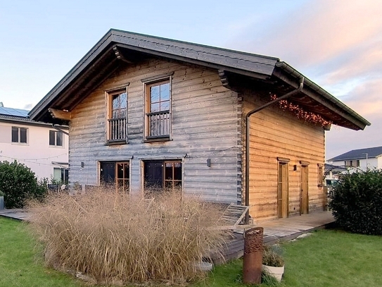 Holzhaus zum Liebhaben