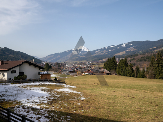 Grundstück mit Tiroler Landhaus mit Freizeitwohnsitzwidmung in Traumlage und Ski in / Ski out