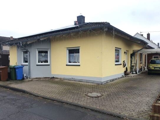 Sehr gepflegter und schöner Bungalow in guter Lage