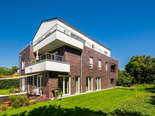 Kapitalanlage: Helle Obergeschosswohnung mit sonnigem Balkon in der Heinrich-Renken-Straße