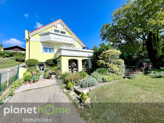 Gepflegtes Haus mit traumhaften Garten & Wienblick