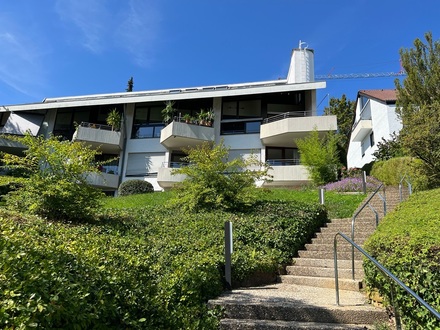 "Einzigartige Architektur in Spitzenlage - 4,5 Zi.-Maisonette in Stuttgart-Dachswald"