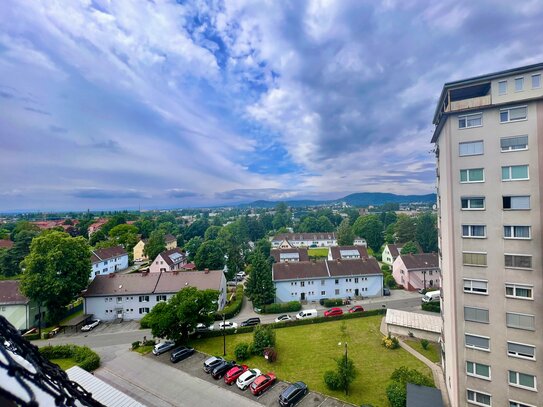 Liebenau: Einzigartige Aussicht gepaart mit südseitigem Balkon und großzügiger Raumaufteilung (1866)