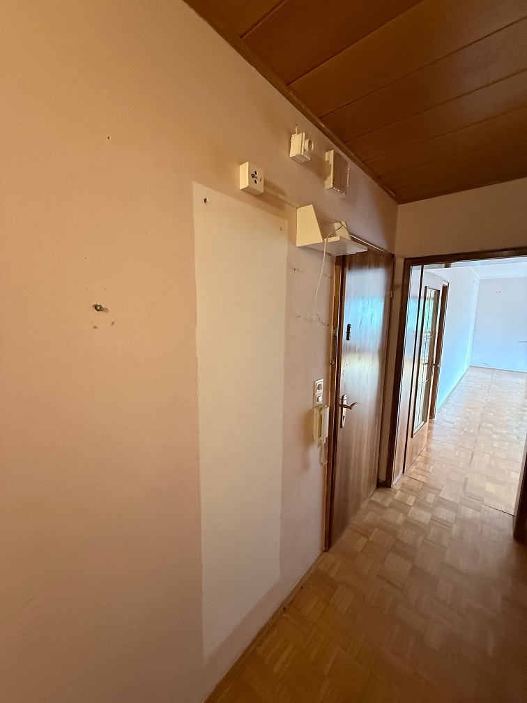 Wohn-und Geschäftshaus mit Entwicklungspotential in zentraler Lage von Großkarolinenfeld! – 83109 Großkarolinenfeld, 83109 Großkarolinenfeld – Vorschaubild 17