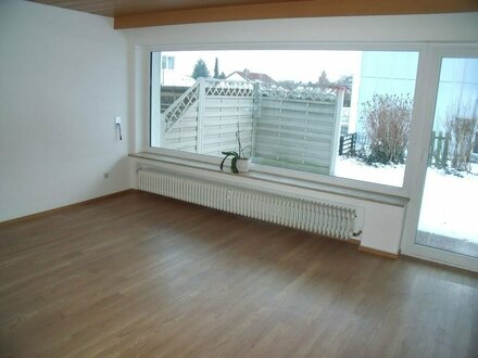 Ruhig gelegene 3-Zimmer-Wohnung mit Terrasse und Gartenanteil in Ulm/Jungingen