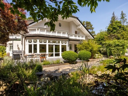 Designvilla in einmalig schöner Lage – Ihr Hideaway am Meer!
