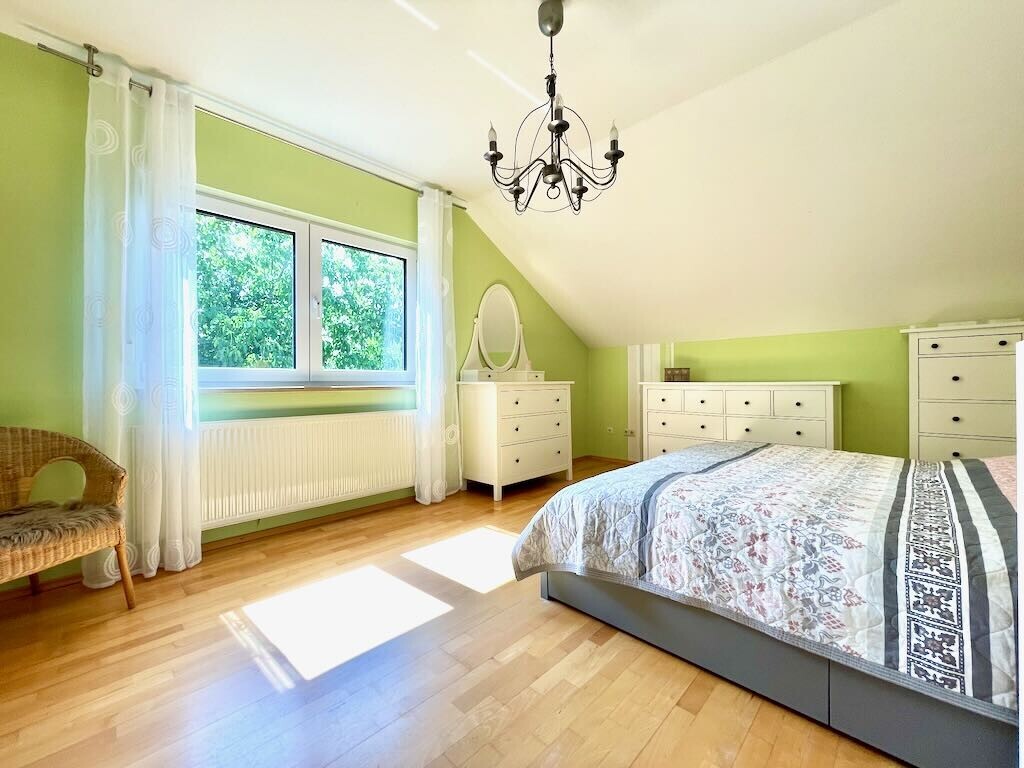 Property thumbnail 18