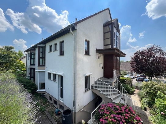 Toplage mit Blick 4-Zimmer-Maisonette-Wohnung in sehr beliebter Wohnlage