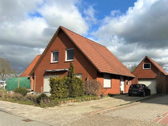 ZWANGSVERSTEIGERUNG: Einfamilienhaus mit Garage in zentraler Lage von Wittmund!