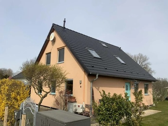 komfortables Einfamilienhaus, nachhaltig renoviert und modernisiert. in schöner Naturlage