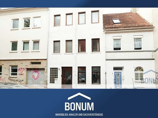 Alte Neustadt // 2-3 Zimmer ETW mit Ausbauoption und gr. Terrasse im 2 Part.-Hs.