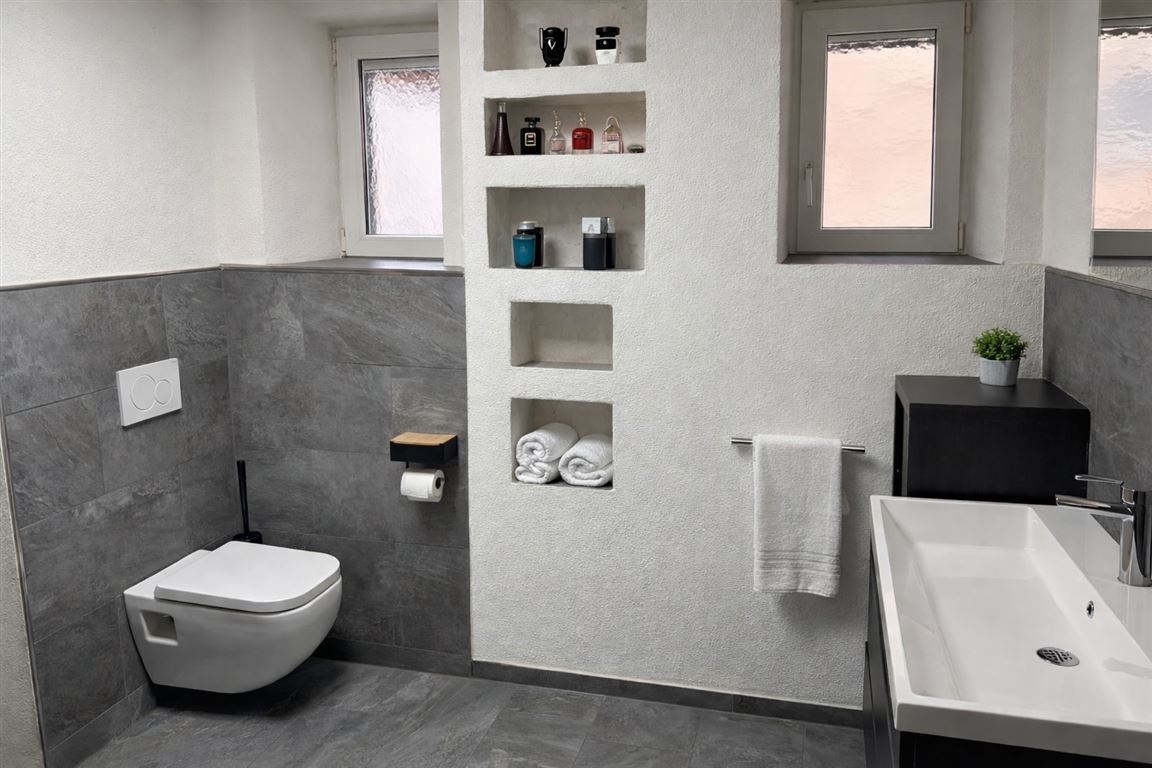Exklusives Wohnen mit Dachterrasse & Jacuzzi in Langenau – 89129 Langenau , Württemberg, 89129 Langenau , Württemberg – Vorschaubild 7