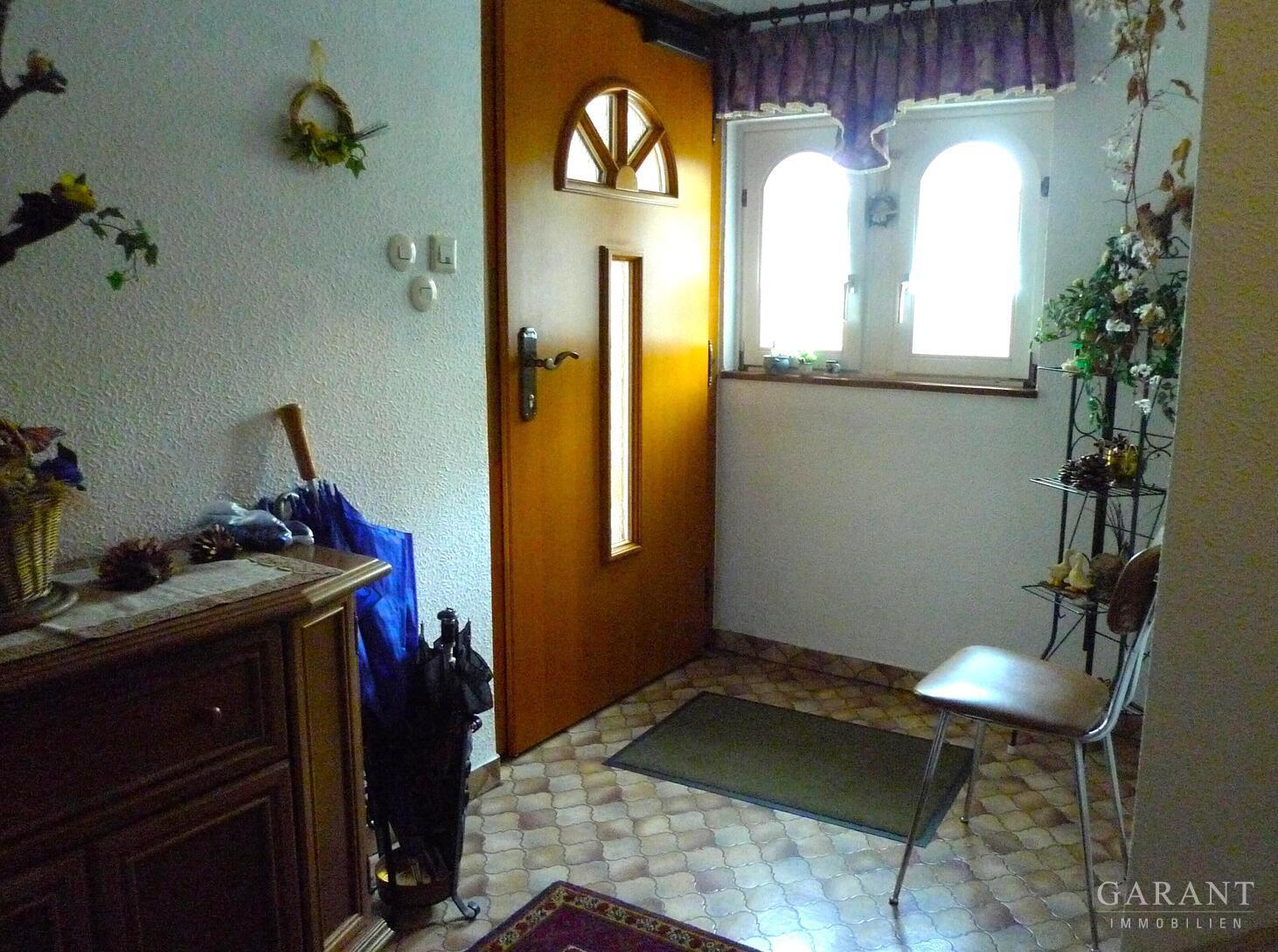 GUTE ANLAGE - 2 Fam-Haus mit top Aussicht! – 75179 Pforzheim, 75179 Pforzheim – Vorschaubild 8