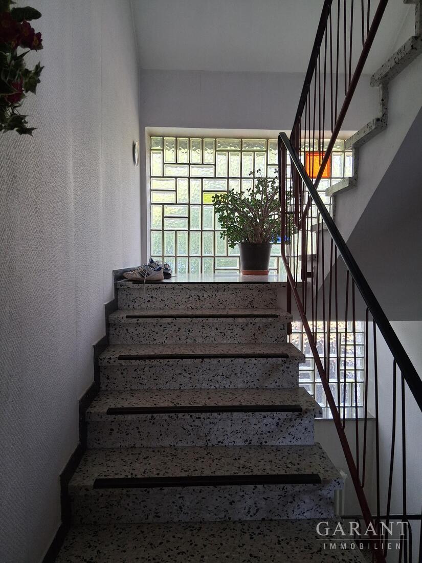 Großes Einfamilienhaus mit Einliegerwohnung und Wintergarten in HOF ! – 95182 Döhlau, 95182 Döhlau – Vorschaubild 4