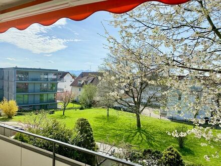 Genießen - schöner Weitblick vom Südbalkon 4 Zimmer Eigentumswohnung in Kürze beziehbar