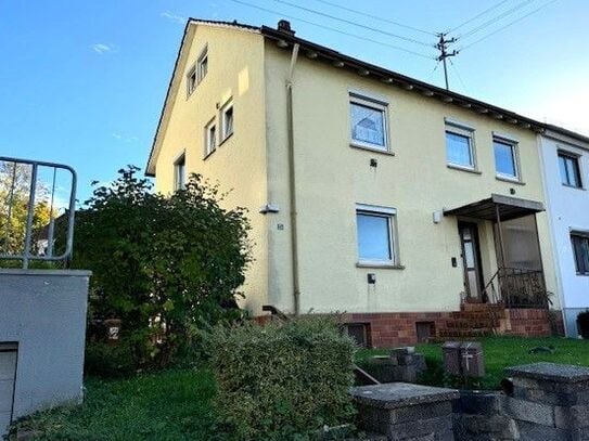 **DHH - 1-2 Familienhaus - mit Ausbaureserve**