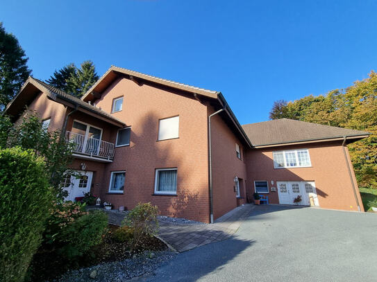 Gepflegtes Vierfamilienhaus in ruhiger Lage von Hille-Oberlübbe