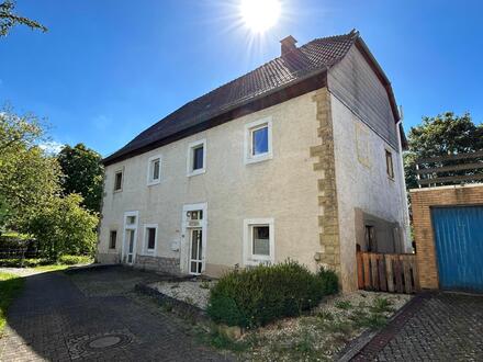 Großzügiges Einfamilienhaus mit Blick ins Grüne