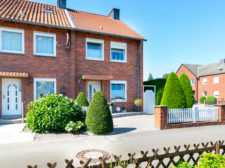 Einziehen und wohlfühlen! Top gepflegtes Reihenendhaus in Lingen!
