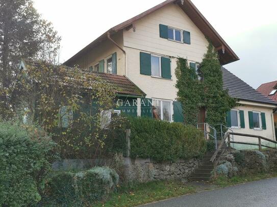 Böhen: Stilvolles Einfamilienhaus mit großem Potenzial in ländlicher Lage!