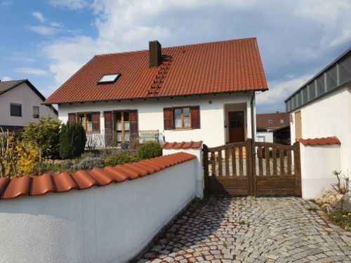 3-Zimmer-Mietwohnung mit Balkon und Garage in ruhiger Lage von 97520 Röthlein / Schweinfurt (ID 1470)