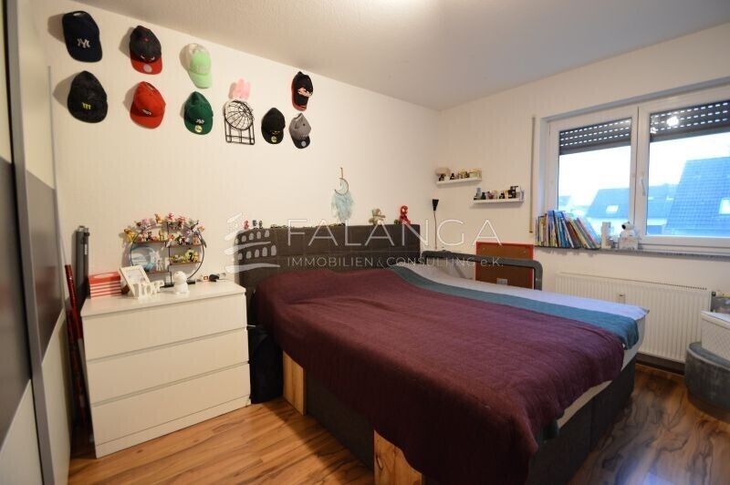 FALANGA IMMOBILIEN - Gemütliche 3-Zimmer Etagenwohnung direkt an den Weinbergen in Mainz-Kostheim! – Hochheimer Straße 184, 55246 Wiesbaden, 55246 Wiesbaden – Vorschaubild 8