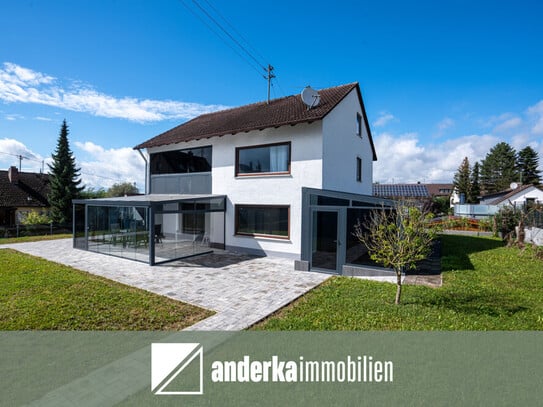 Sonniges Einfamilienhaus – Großzügig, teils modernisiert und ruhig gelegen!