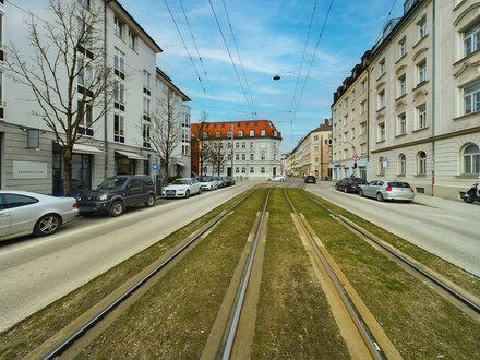 Im Herzen von Haidhausen: Ruhige, schicke 3-Zimmer-Wohnung mit großer West-Loggia - Modernisiert