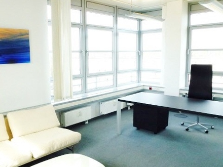 Attraktives Büro am Hirschgarten