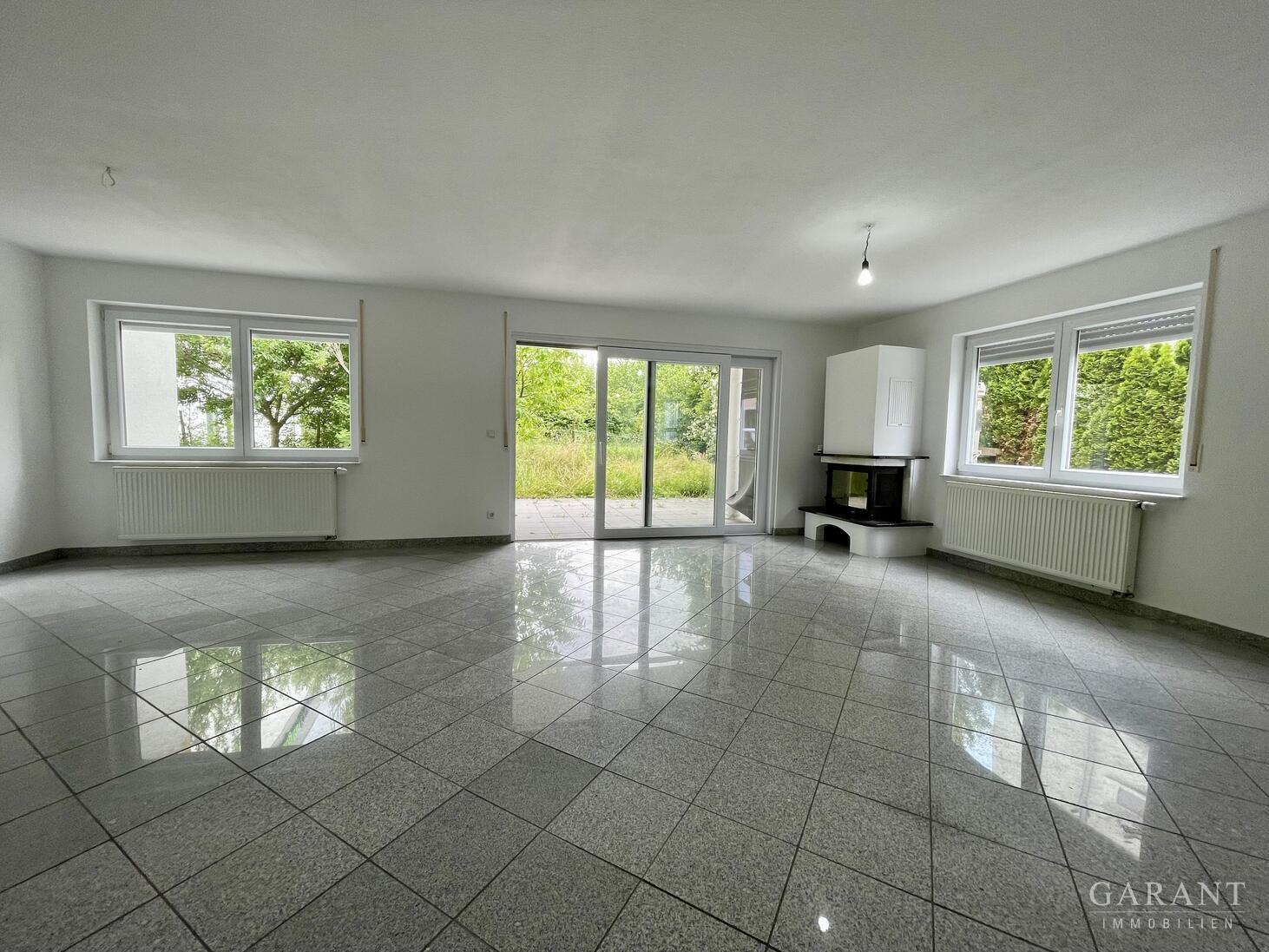 * Alle unter einem Dach * gemeinsames Wohnen mit eigener Privatsphäre! * – 88046 Friedrichshafen, 88046 Friedrichshafen – Vorschaubild 3