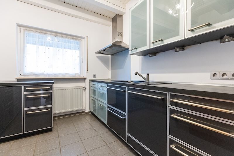 Jung & Kern Immobilien - Freistehendes Einfamilienhaus in ruhiger Sackgassenlage – 55270 Jugenheim in Rheinhessen, 55270 Jugenheim in Rheinhessen – Vorschaubild 14