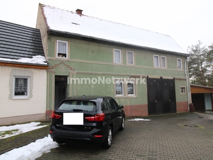 Bauernhaus mit sehr viel Potenzial und gutem Zustand,bis zu 700 m² Wfl. möglich