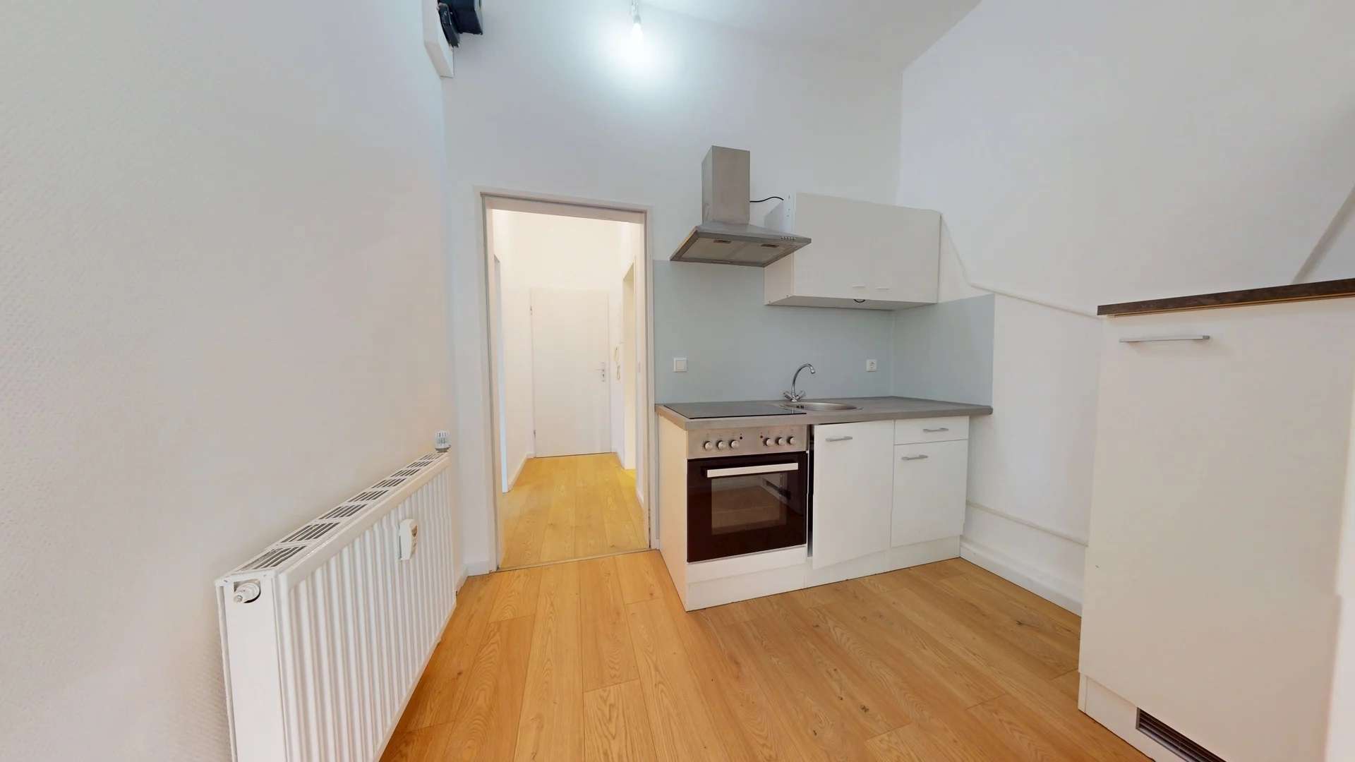Schwachhausen/ renovierte 2-Zimmer-Wohnung mit Terrasse - Photo 1