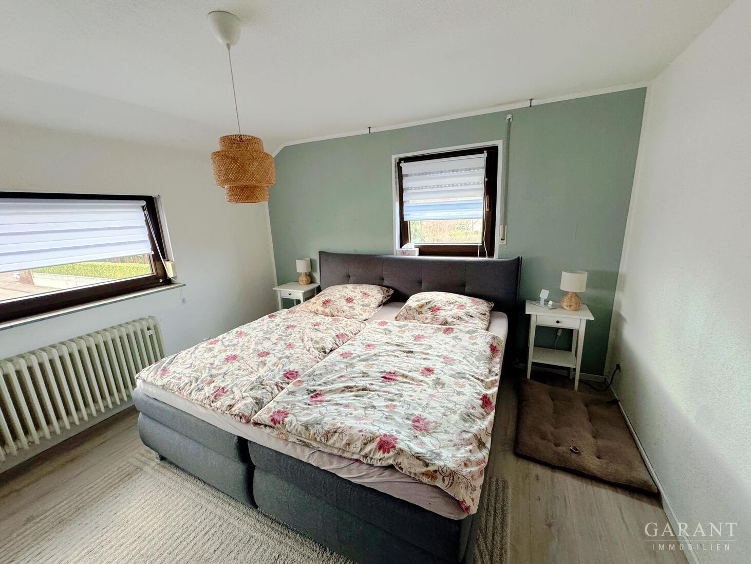 Raum für Familie & Zukunft - Haus mit Garten und drei Garagen – 74235 Erlenbach, 74235 Erlenbach – Vorschaubild 17