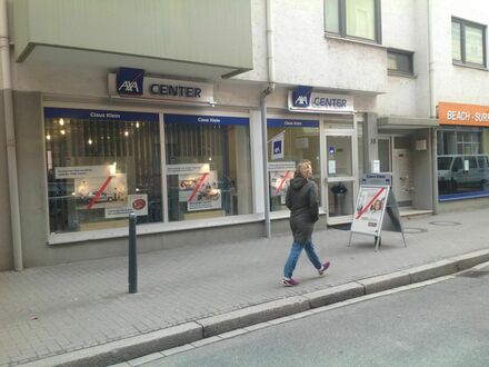 Ladenbüro 104 qm in Stadtmitte Neustadt zu verkaufen/vermieten