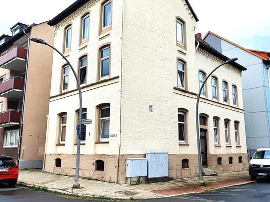 Wohnhaus mit 6 kleinen Wohnungen